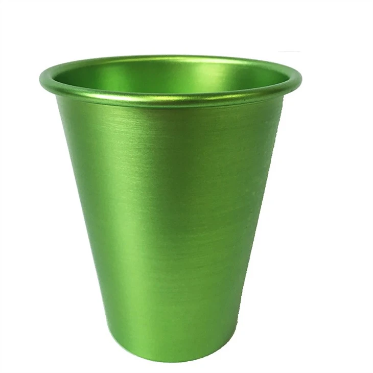 Vasos de aluminio reutilizables