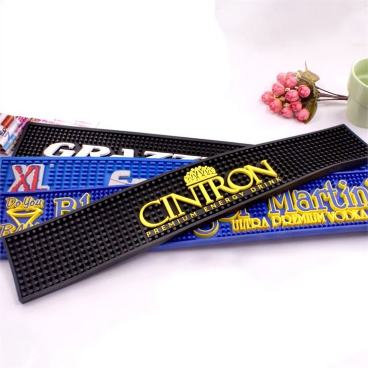 brand bar runner